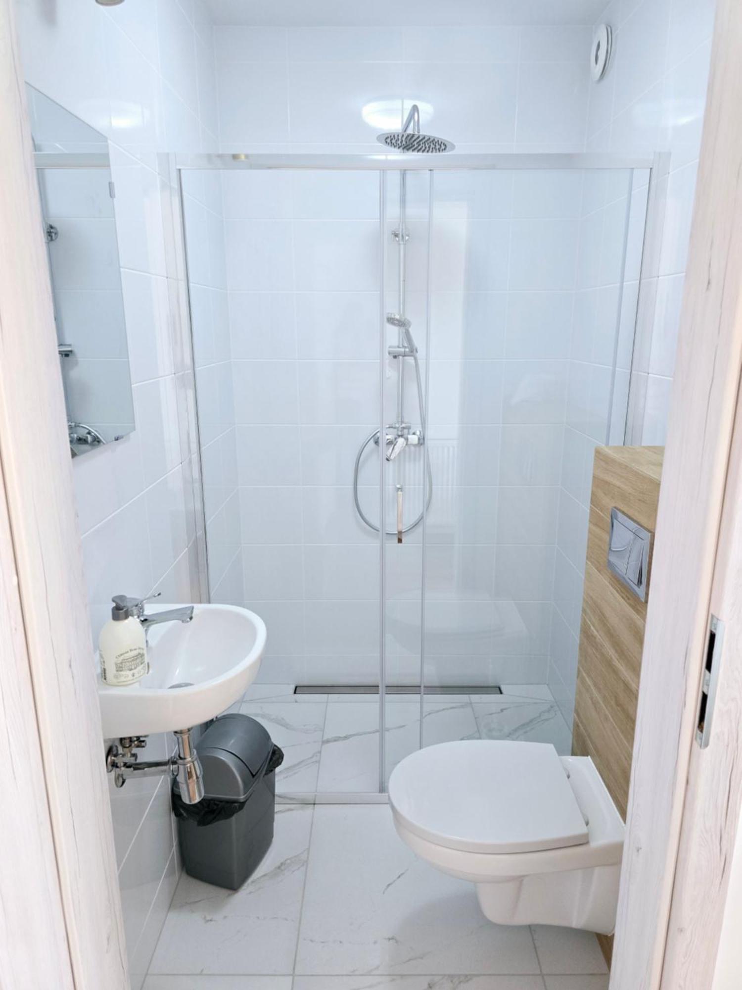 Apartamento Bialy Dom Sulejów Exterior foto
